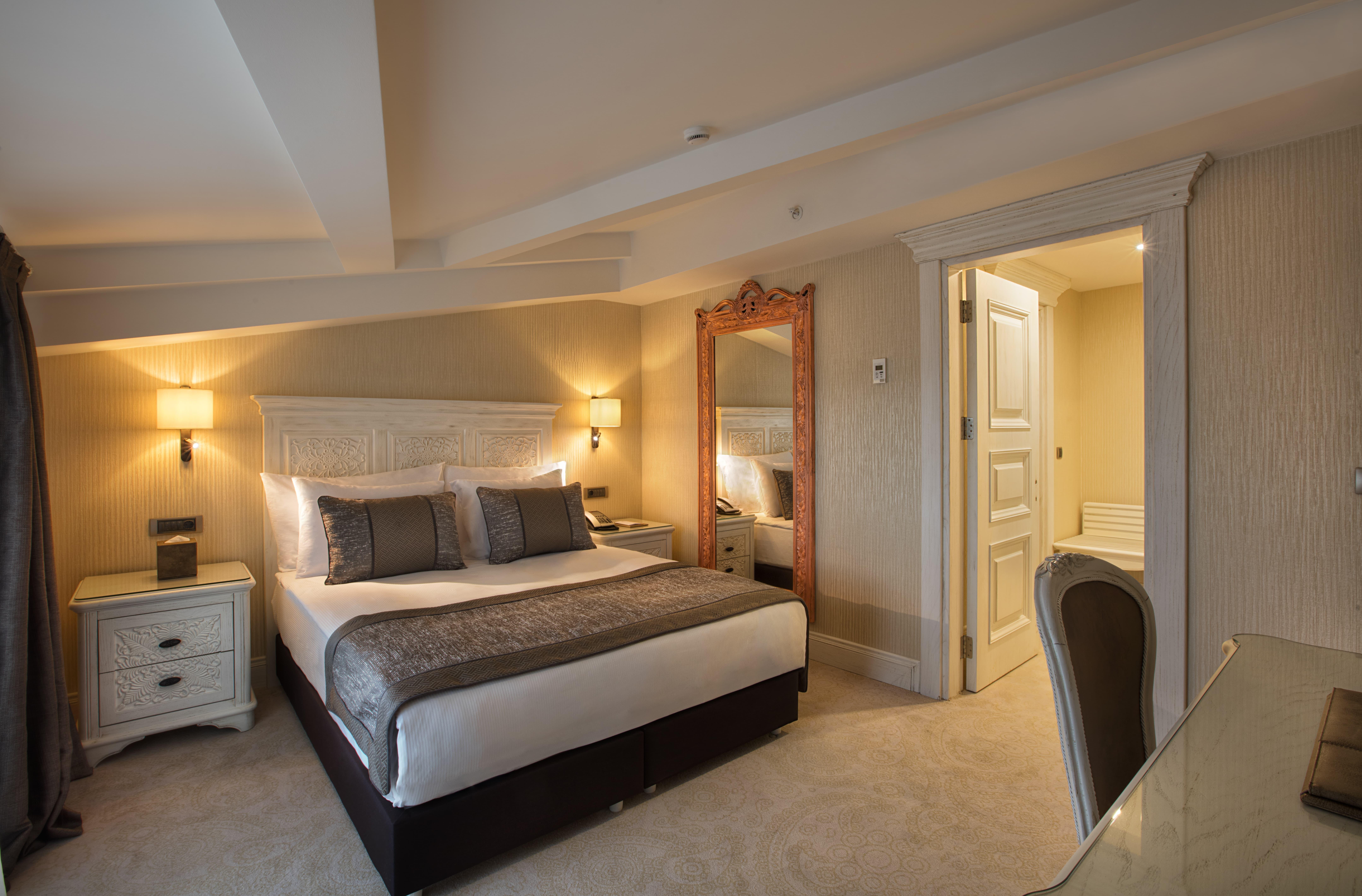 Ottoman'S Life Hotel Deluxe Istanbul Luaran gambar A bedroom at the hotel
