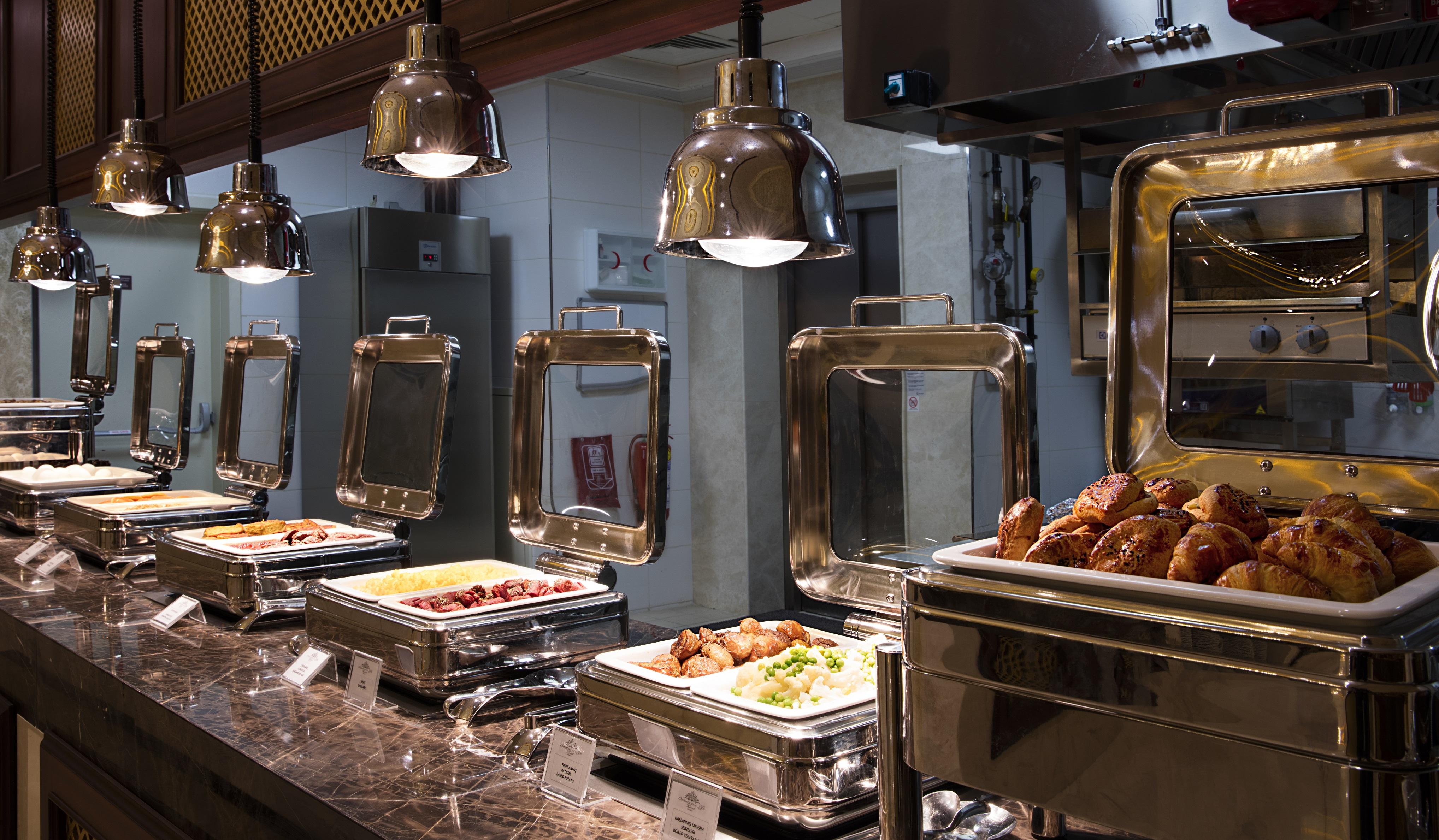 Ottoman'S Life Hotel Deluxe Istanbul Luaran gambar A chafing dish buffet