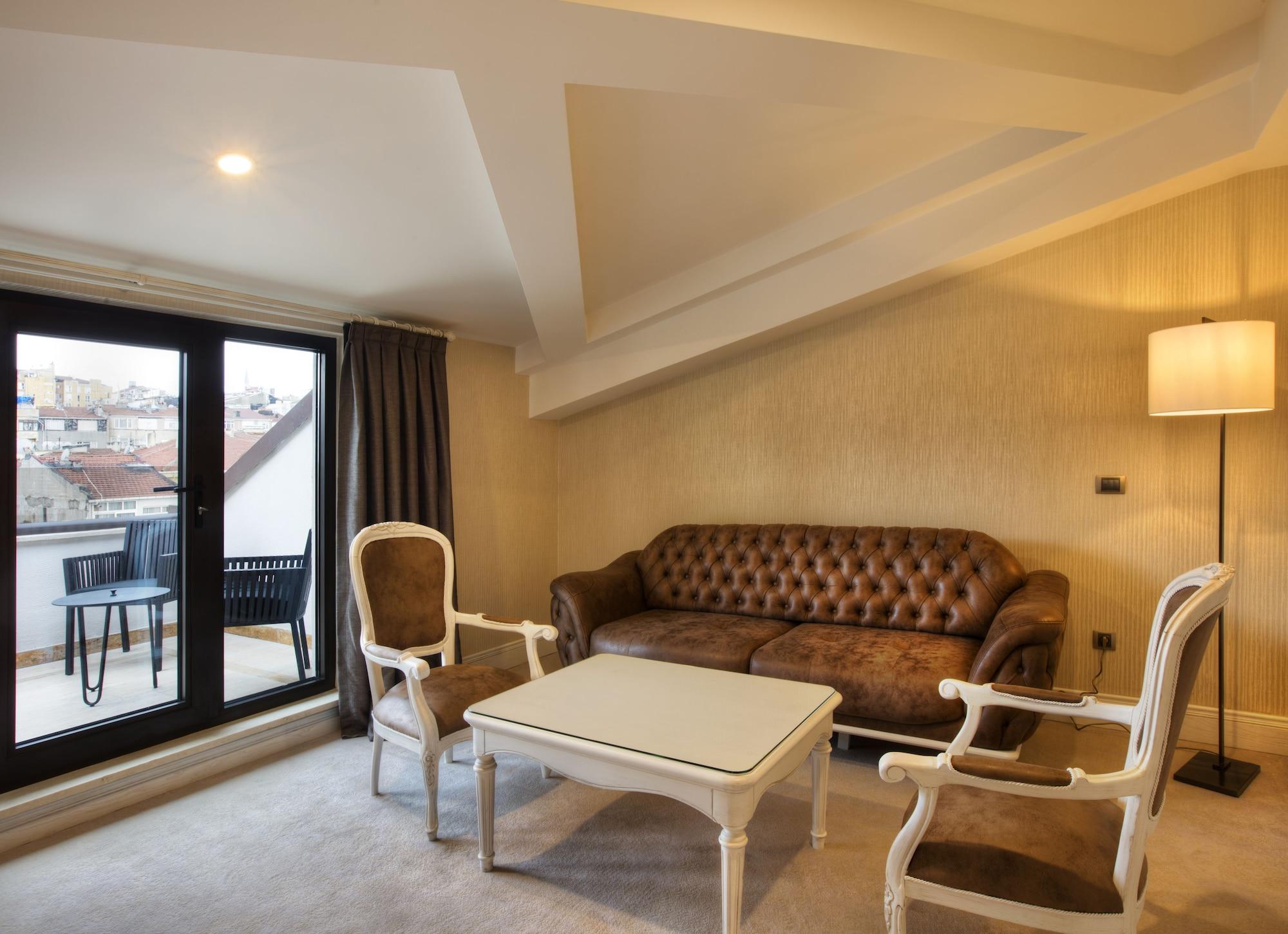 Ottoman'S Life Hotel Deluxe Istanbul Luaran gambar A suite at the hotel